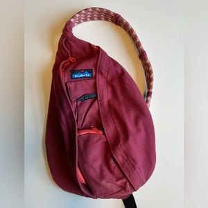 Maroon cross-body kavu rope sling bag